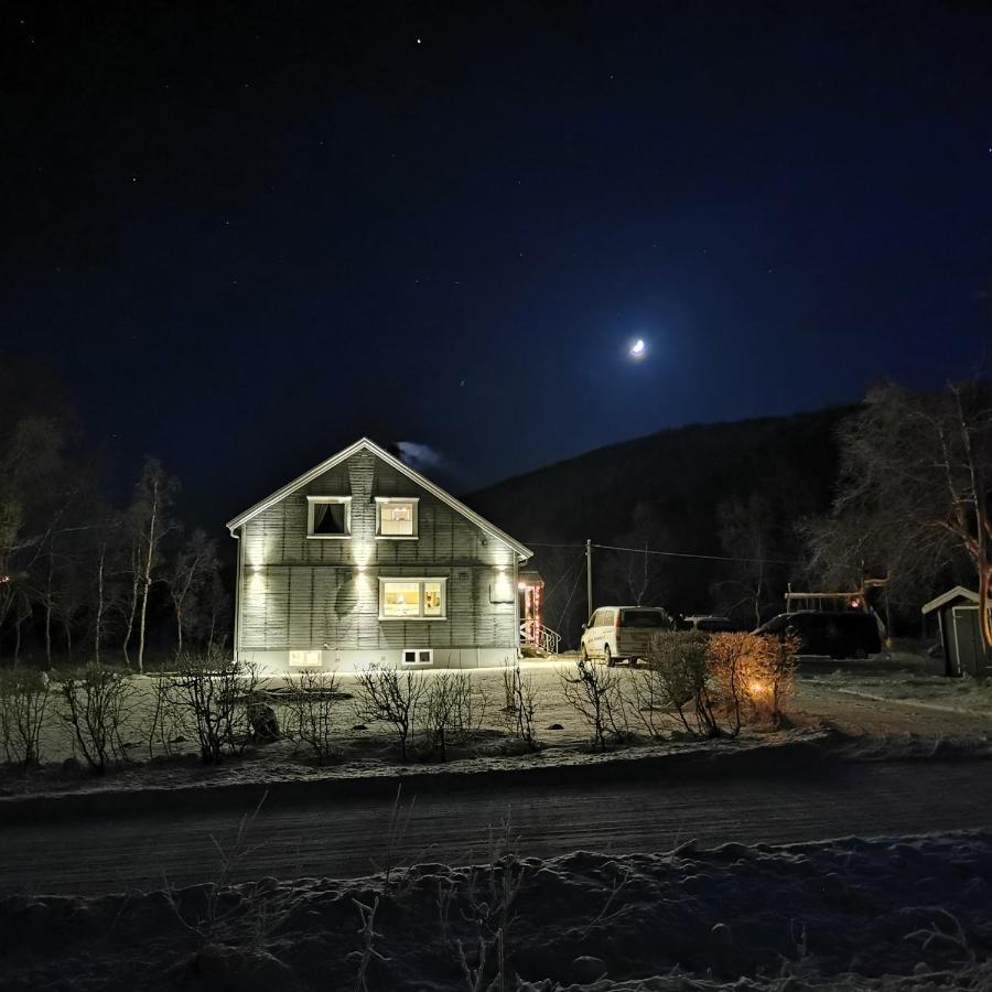 Villa Elvestua Gibostad Exterior foto